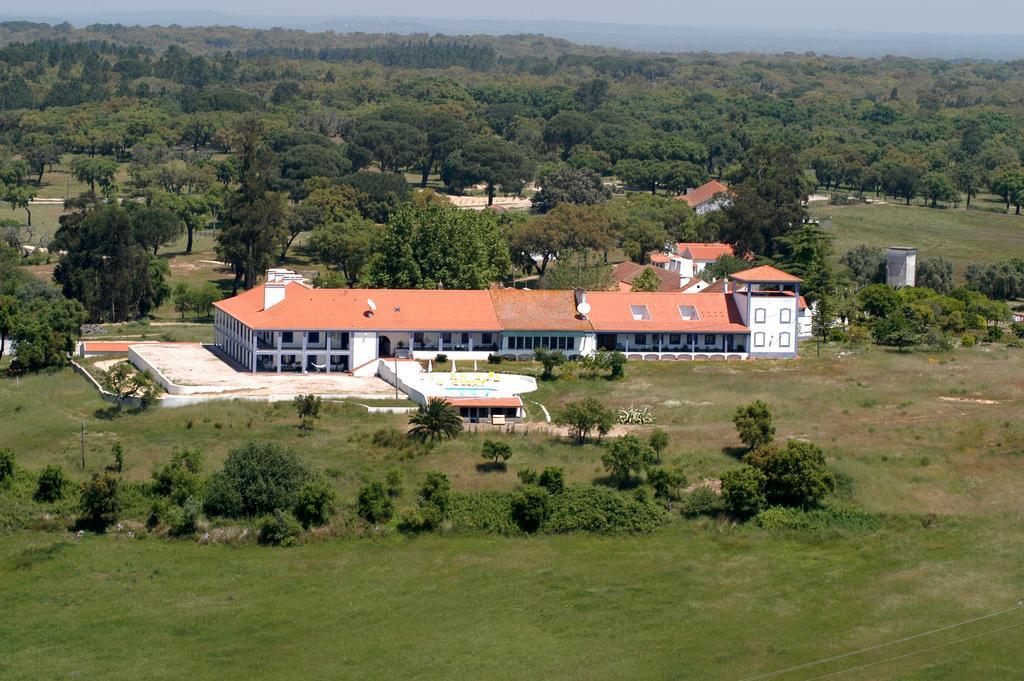 Monte Dos Arneiros Hotel Lavre Exterior photo