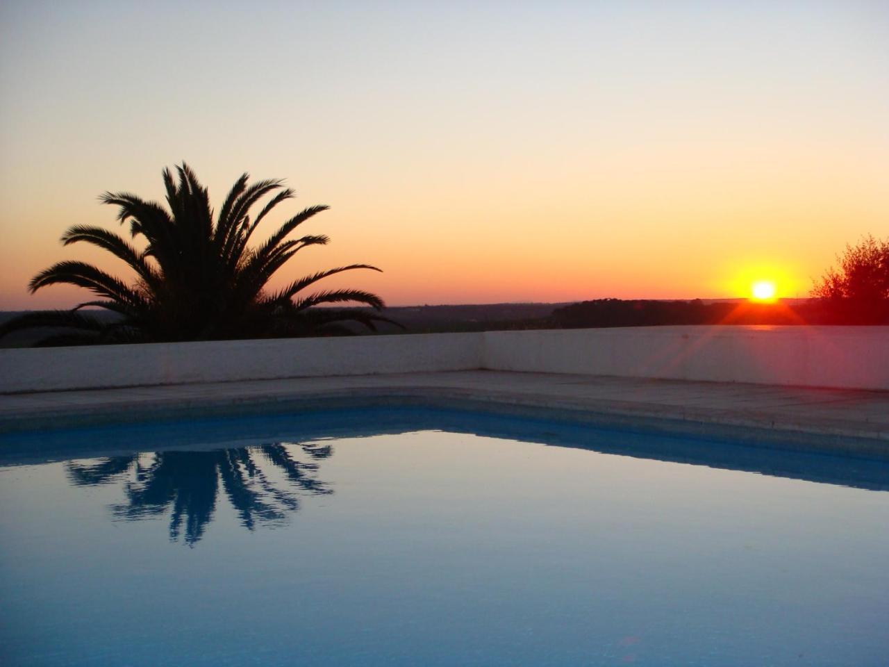 Monte Dos Arneiros Hotel Lavre Exterior photo