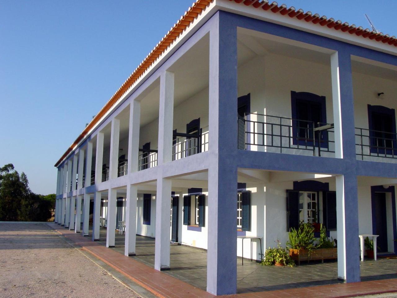 Monte Dos Arneiros Hotel Lavre Exterior photo